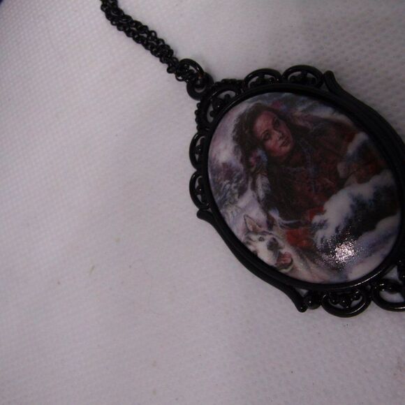 Native Tribal Maiden Wolf Porcelain Cameo Necklace - Picture 3 of 9